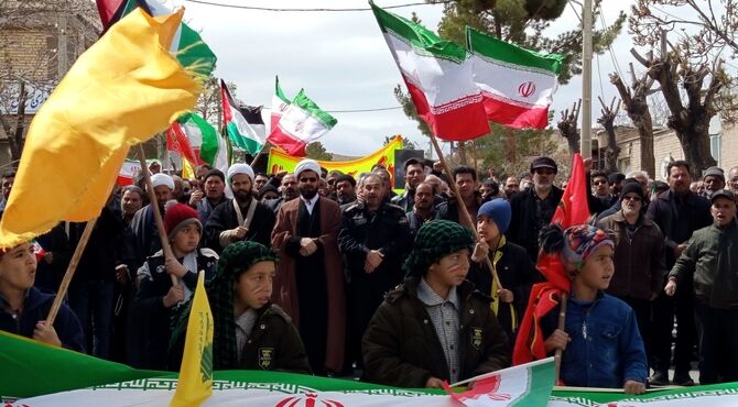 حضور پرشور دهه نودی‌های شهر بهمن آباده در روز قدس