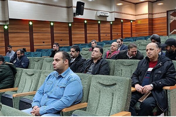 همایش پدران به‌مناسبت ولادت حضرت علی (ع) در سالن فدک ناحیه 2 شهرری 