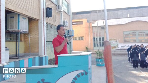 روز آتش نشانی در دبیرستان شهید مطهری 