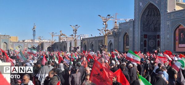 تشییع باشکوه رهبر انقلاب در مشهد 