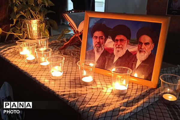  حضور فرهنگیان و دانش‌آموزان به‌مناسبت 12 فروردین ماه روز جمهوری اسلامی ایران 