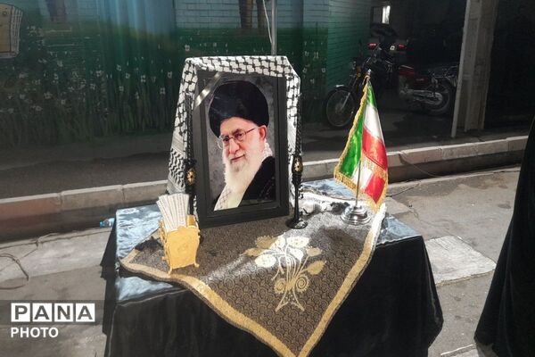 طنین فریاد «لبیک یا امام» در پیشوا؛ دبستان آیت‌الله خامنه‌ای به نام «شهید امام سید علی حسینی خامنه‌ای» تغییر یافت