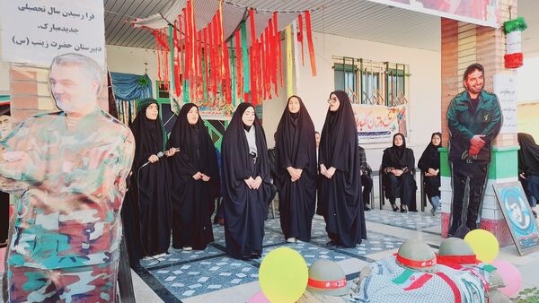 نواخته شدن زنگ مهر در  مدارس شهرستان لنده