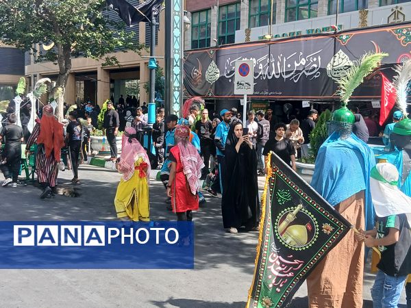 حال و هوای مشهدالرضا در روز عاشورای حسینی