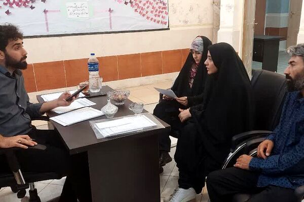 فعالیت مرکز انتخاب رشته کنکور رهمنون اداره آموزش و پرورش کهریزک