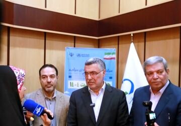 انجام سالانه ۲ هزار کاشت حلزون رایگان برای کودکان در کشور