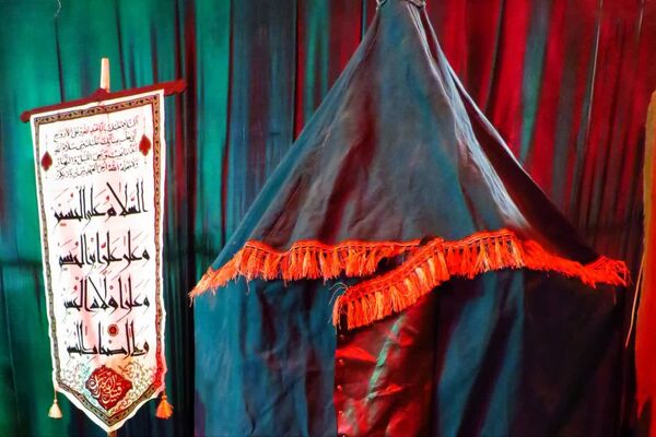 نمایشگاه تجسمی مسیر عاشقی در ماه محرم