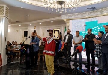 نمایی از اختتامیه جشنواره سراسری تئاتر کوتاه ارسباران

