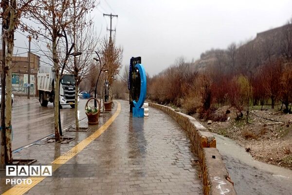  بارش باران در شهر بار 