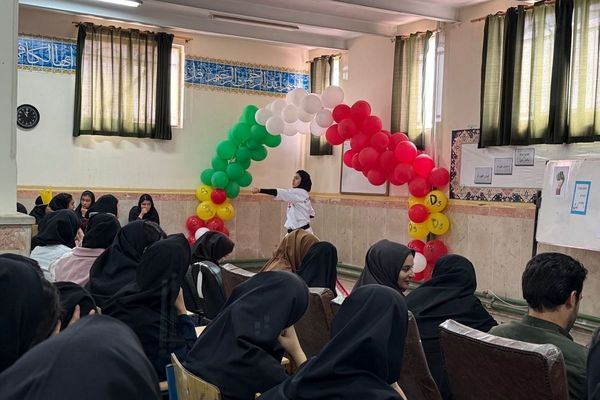 مراسم افتتاحیه طرح مکمل‌یاری ویتامین D و آهن در دبیرستان علامه جعفری