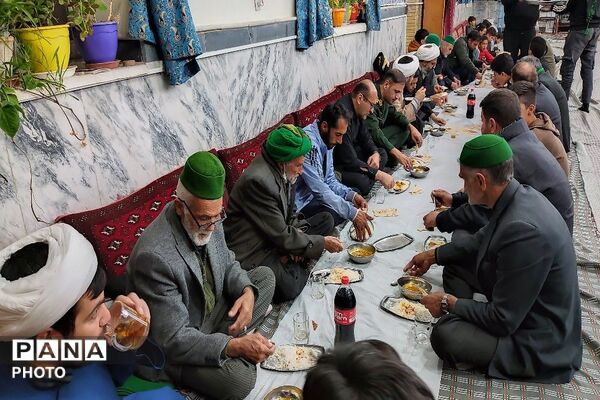 مراسم احیاء و عزاداری شب دوم قدر در مسجد جامع شهر بار نیشابور 