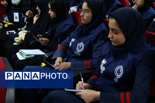 دانش‌آموز خبرنگاران ملارد در مسیر ارتقای مهارت‌های خبری