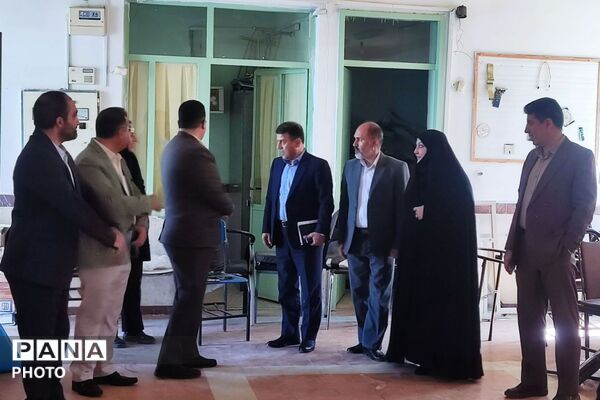 بازدید مسئولین کردستان از مراکز آموزشی آسیب دیده حملات رژیم صهیونی- آمریکایی