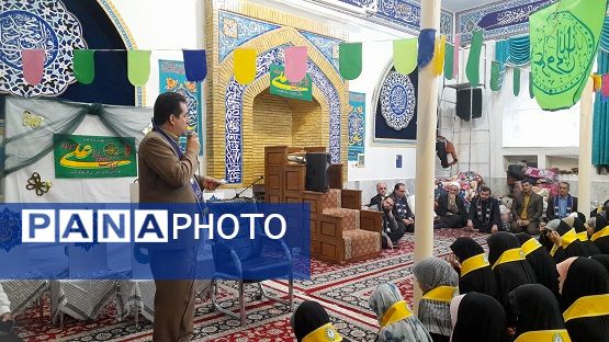 حضور قائم مقام وزیر در سازمان دانش‌آموزی در جمع دانش‌آموزان معتکف شهرستان اسفراین