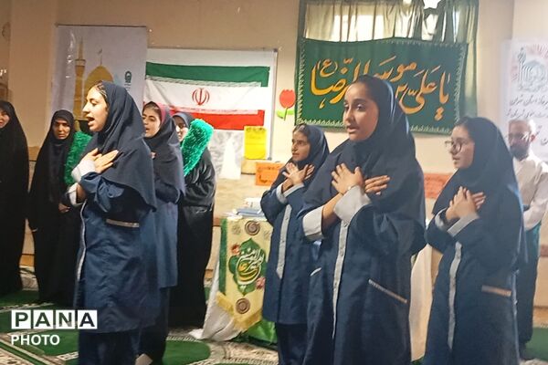 جشن میلاد حضرت زینب(س) با حضور خادمان رضوی