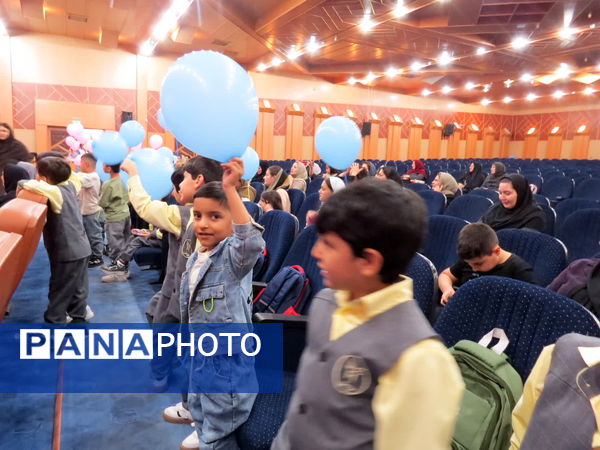 برگزاری جشن شکوفه ها در بجنورد