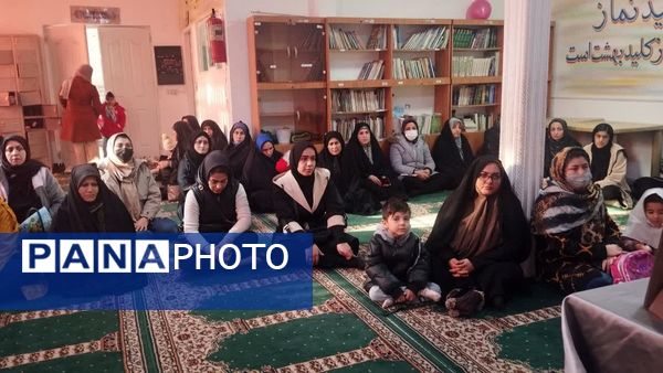  جلسه آموزش خانواده در مدرسه مهندس رحمانی فرد ناحیه یک مشهد مقدس