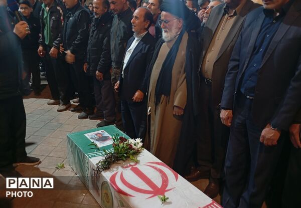 مراسم تشیع پیکر مطهر شهید رضا روزگرد