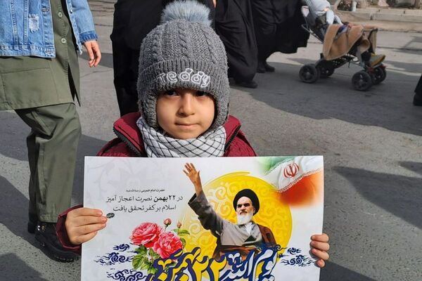 راهپیمایی ۲۲ بهمن، آینه تمام‌نمای همبستگی ملی