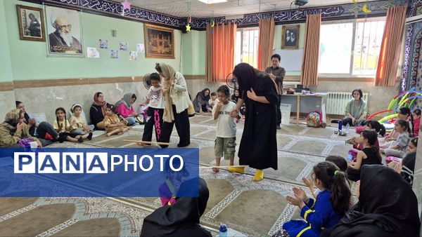 کلاس هوش و مهارت دانش آموزان و اولیای پایه اول در آمل