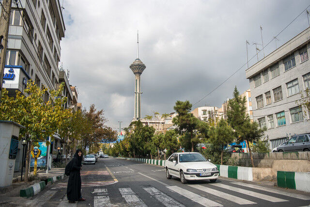 کیفیت هوای تهران قابل قبول و در مرز پاکی است