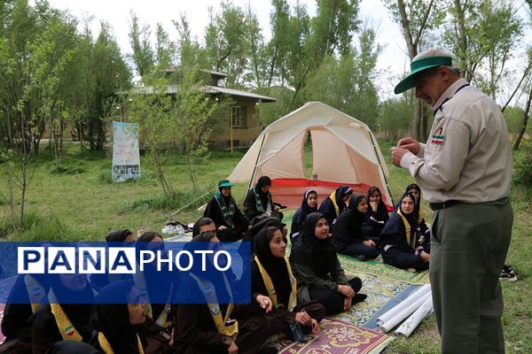 پیش اردوی ملی پیشتازان ویژه دختران در استان اردبیل