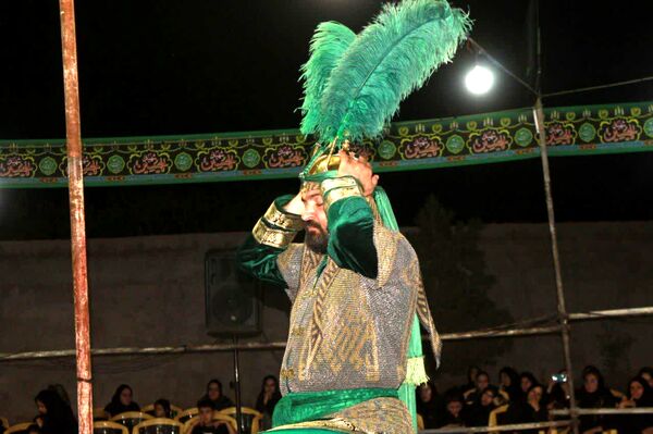 تعزیه‌خوانی در روستای هوتک