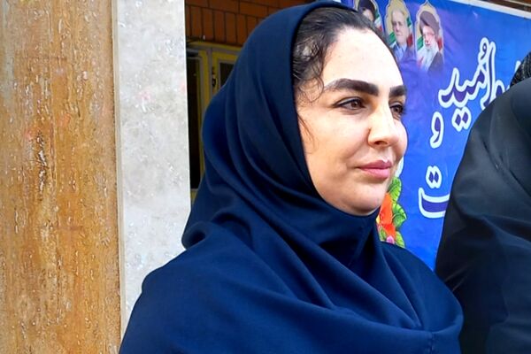 برگزاری نخستین جلسه مجمع عمومی انجمن اولیا و مربیان در دبیرستان نمونه‌دولتی ولایت بهارستان‌دو