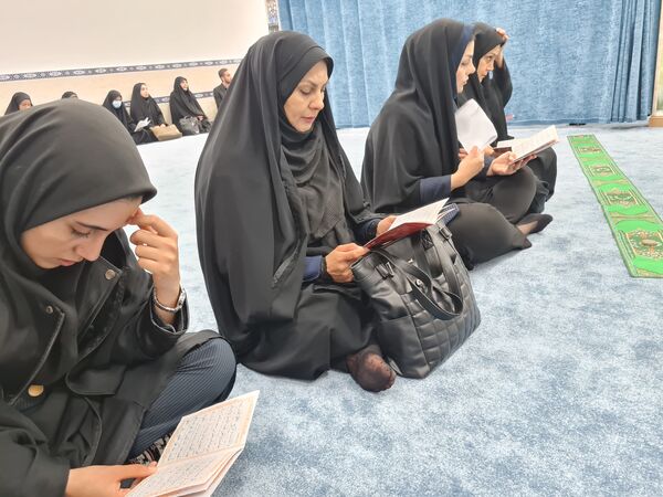 مراسم یادبود شهید سید حسن نصرالله در نمازخانه ولایت آموزش و پرورش شهرستان اسلامشهر