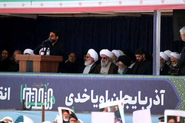 آخرین وداع با پدر معنوی آذربایجان