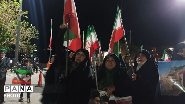 هستیم پای عهدی که بستیم