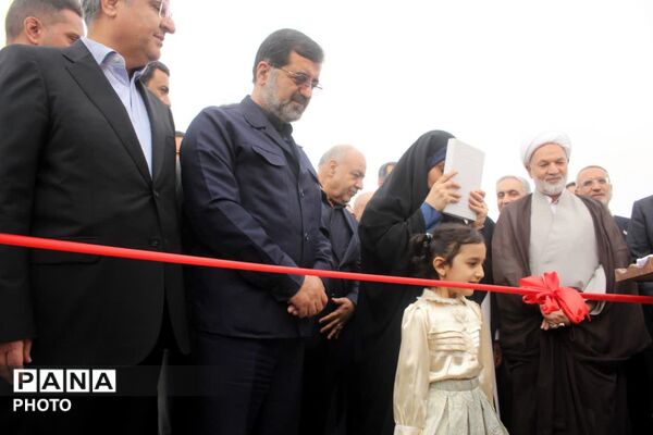 افتتاح ۱۲ کیلومتر از آزادراه کمربندی غربی قم با حضور وزیر راه و شهرسازی