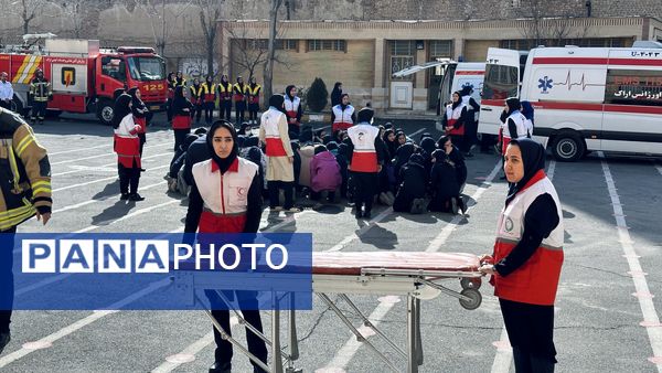 بیست و ششمین مانور سراسری زلزله و ایمنی در شهر اراک