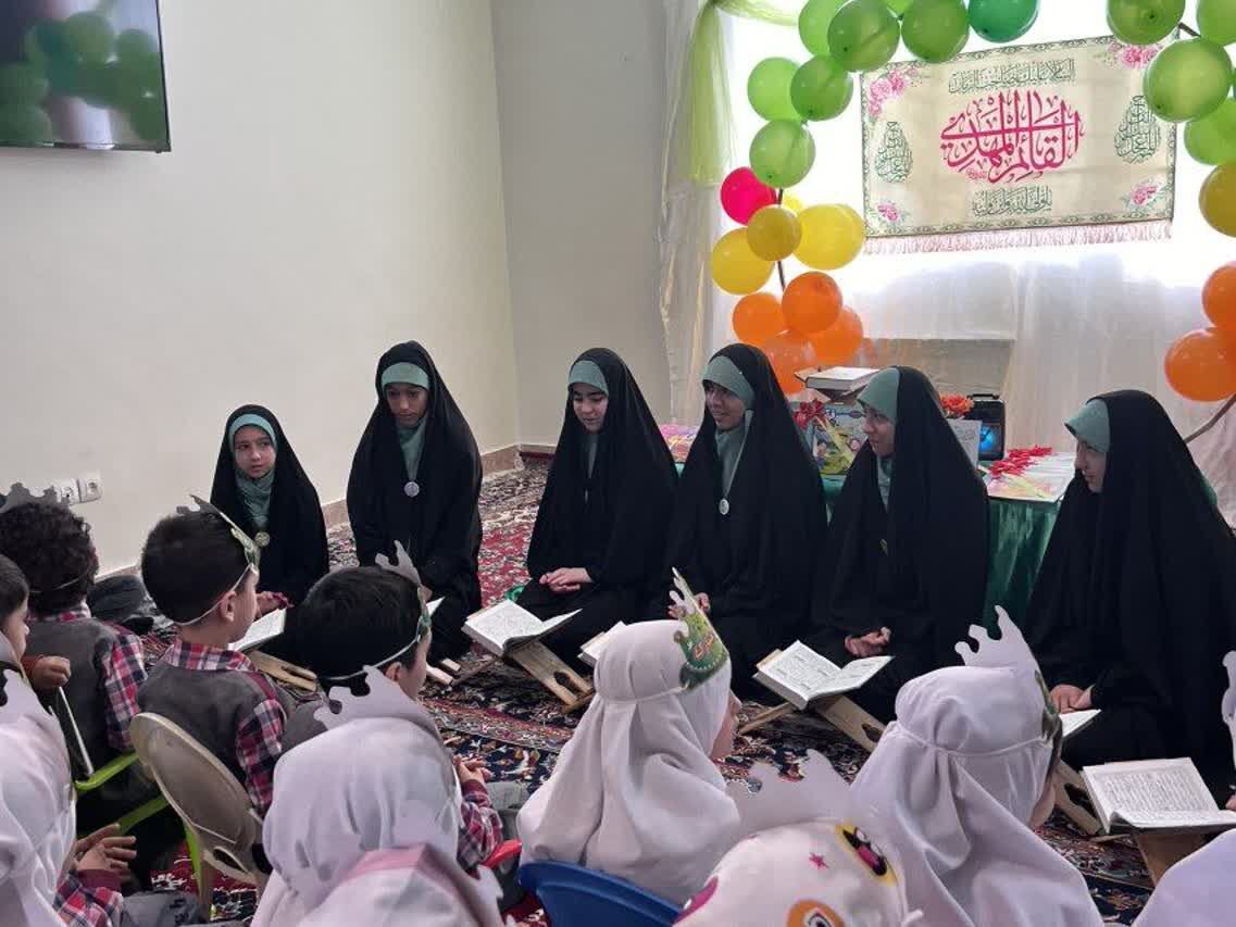 جشن قرآن در مهد شکوفه‌های نور درالقرآن حضرت زهرا (س) شیروان