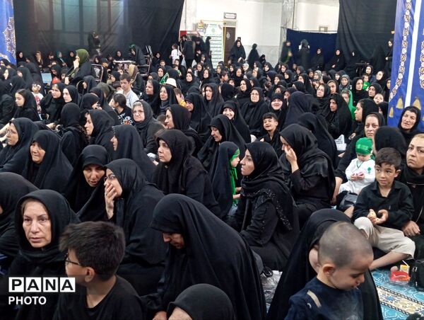 همایش بزرگ شیرخواران حسینی در قروه