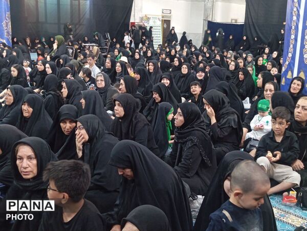 همایش بزرگ شیرخواران حسینی در قروه