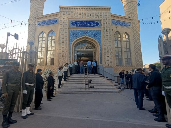 تشییع پیکر زنده یاد جناب سرهنگ حسین بیات مختاری