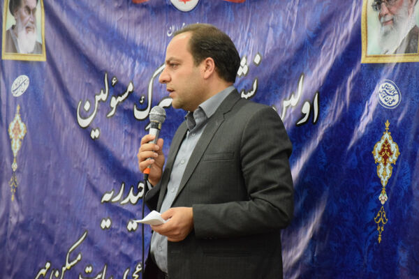 نشست مشترک مسئولان تربت‌حیدریه با شهروندان شهرک ولیعصر