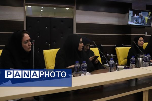 اختتامیه سیزدهمین جشنواره تجارب برتر تربیتی و یازدهمین جشنواره الگوهای تدریس برتر درس تفکر و سبک زندگی آذربایجان شرقی