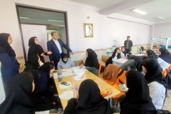 نشستی برای هم‌افزایی تربیتی و مهارتی در هنرستان فدک تبریز