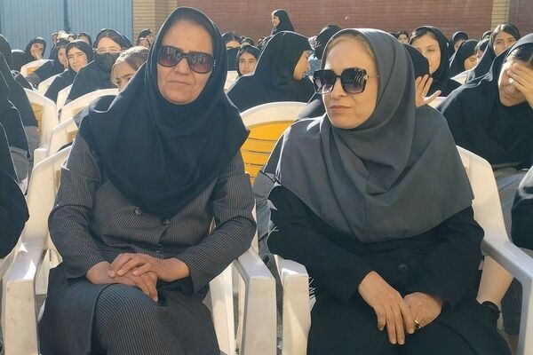 برگزاری مراسم روز دانش‌آموز در مدارس بهارستان‌دو