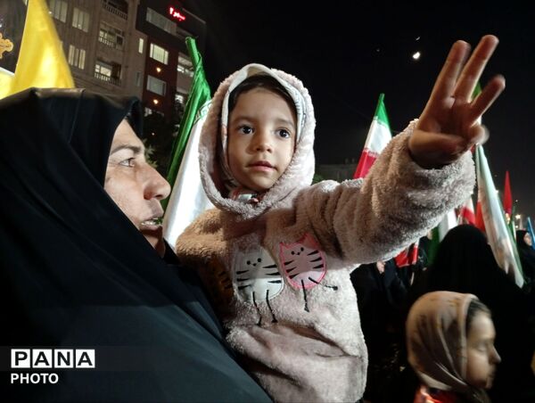 موج پنجاه و سومین اجتماعات شبانه در نیشابور