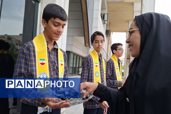 سنگ‌تمام دانش‌آموزان پیشتاز و خبرنگاران پانا برای فرهنگیان