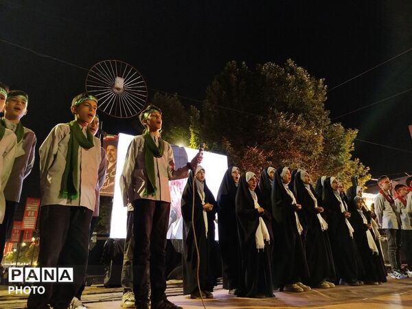 خاطره ۱۶۸ شهید در «۱۶۸ شب»؛ نیشابور میزبان اجتماع پرشور مردم