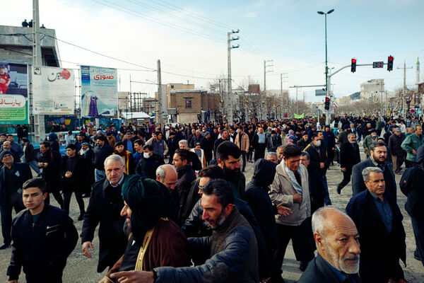کامیاران در سالگرد پیروزی انقلاب غرق در شور و شکوه