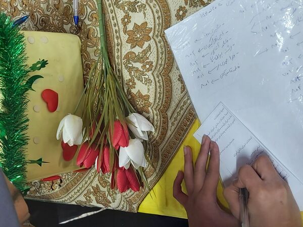 جلوه‌هایی از انتخابات شورای دانش‌آموزی در مدرسه حضرت آسیه(س) قم