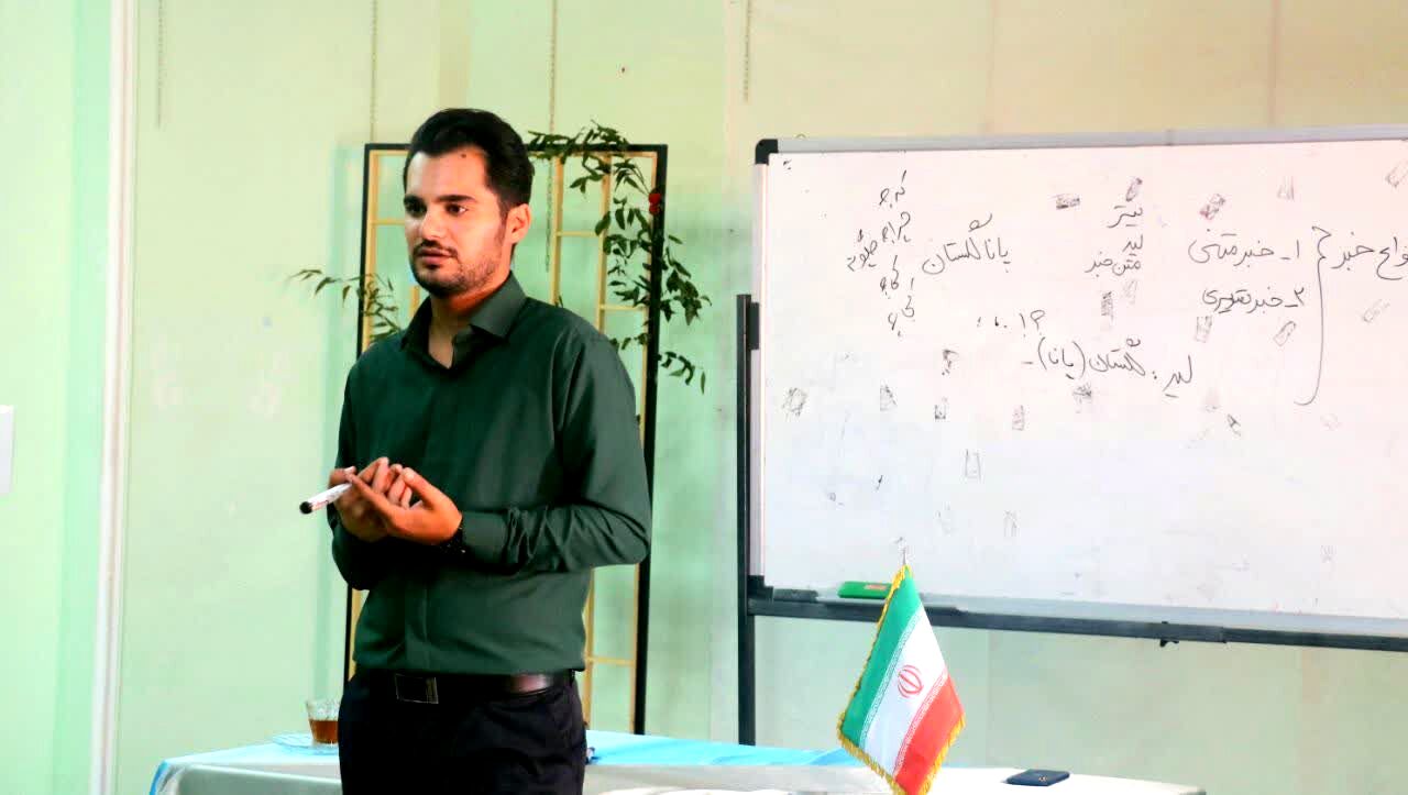 برگزاری کارگاه خبرنگاری در هنرستان بعثت