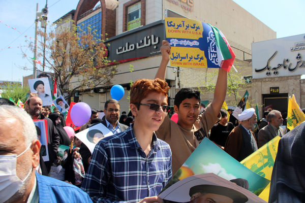 جلوه هایی شکوهمند از راهپیمایی روز جهانی قدس در قم