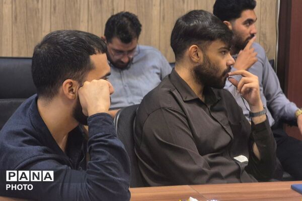 هفته بهداشت روان در بهارستان‌دو؛ از هم‌اندیشی مشاوران تا آموزش پیشگیری از خودکشی