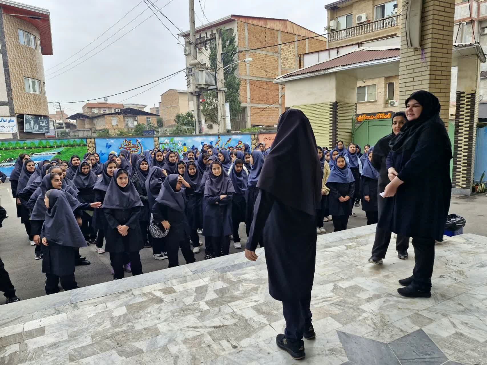 جشن روز جهانی دختر در دبیرستان بهار آزادی قائمشهر
